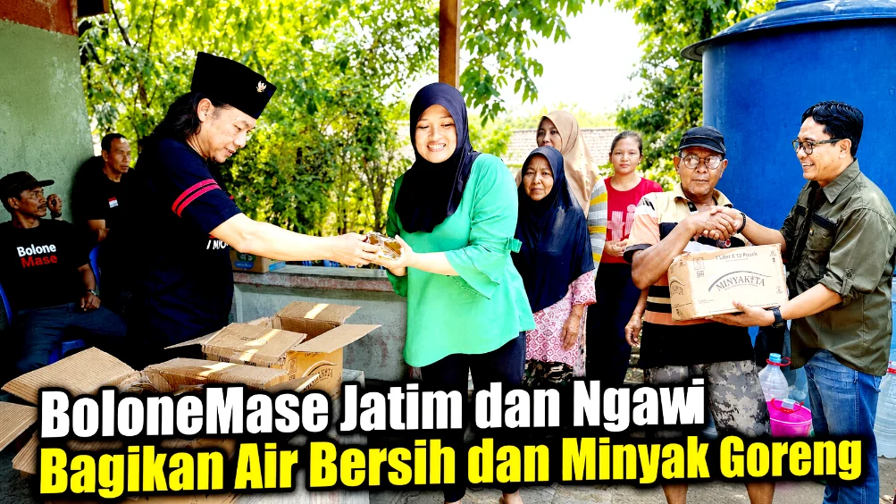 BoloneMase Jatim dan Ngawi Bagikan Air Bersih dan Minyak Goreng