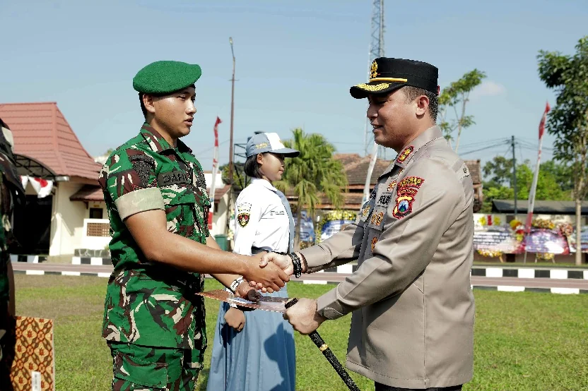 Hari Jadi Polwan ke-78: Polres Blitar Apresiasi Paskibraka dan Personel