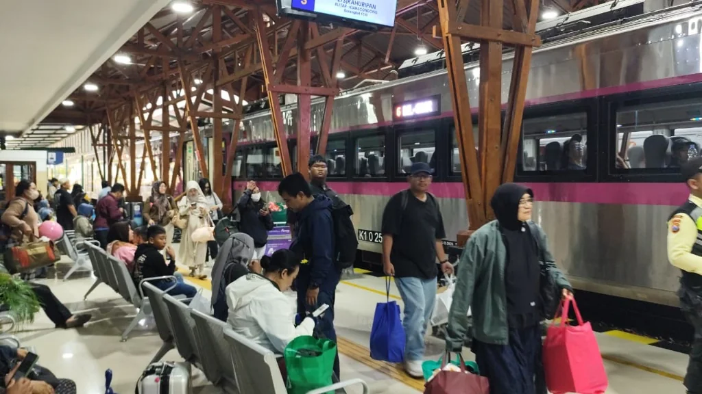 KAI Tambah Perjalanan KA Gajayana Tambahan dari Blitar, Kediri, dan Madiun ke Jakarta