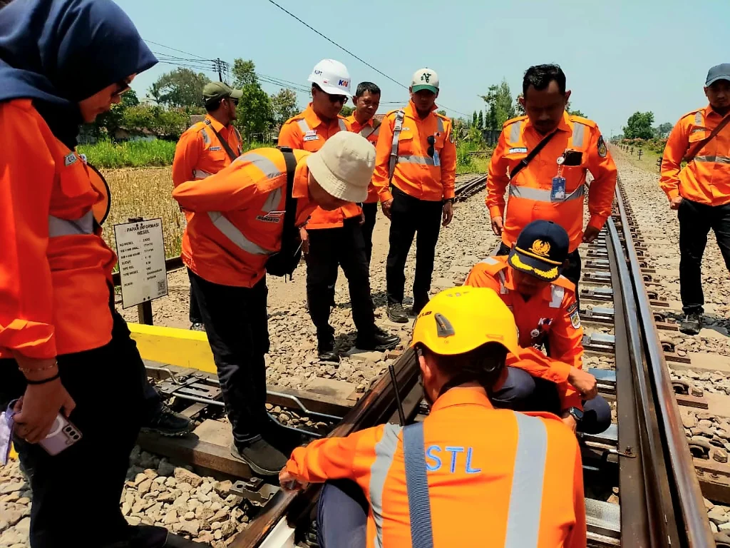 KAI Daop 7 Madiun Cek Jalur Kediri–Tulungagung, Pastikan Keselamatan Perjalanan