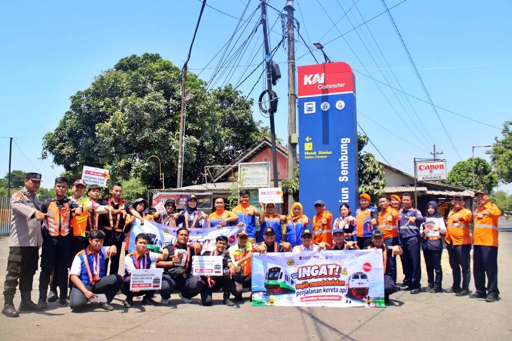 KAI Daop 7 Madiun Sosialisasi Keselamatan di Perlintasan Jombang & Sembung