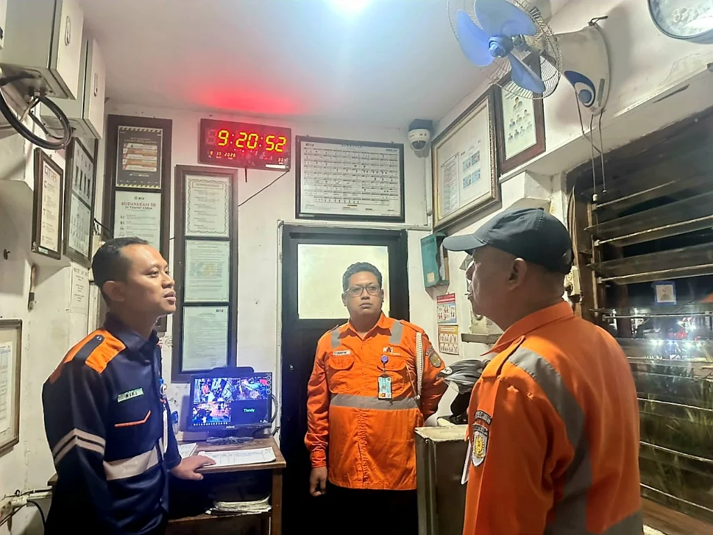 KAI Daop 7 Madiun Intensifkan Inspeksi Malam di Perlintasan Sebidang Tulungagung-Kediri